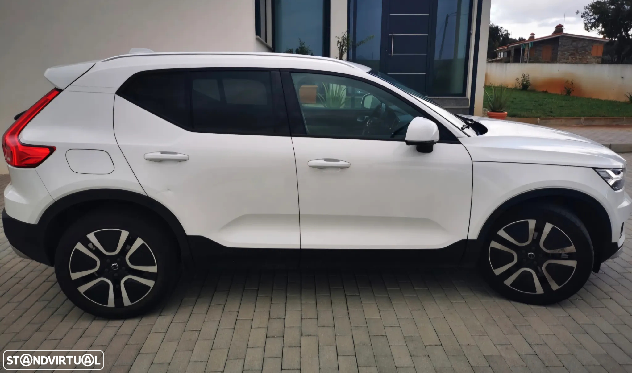 Volvo XC 40 2.0 D3 Momentum - 3