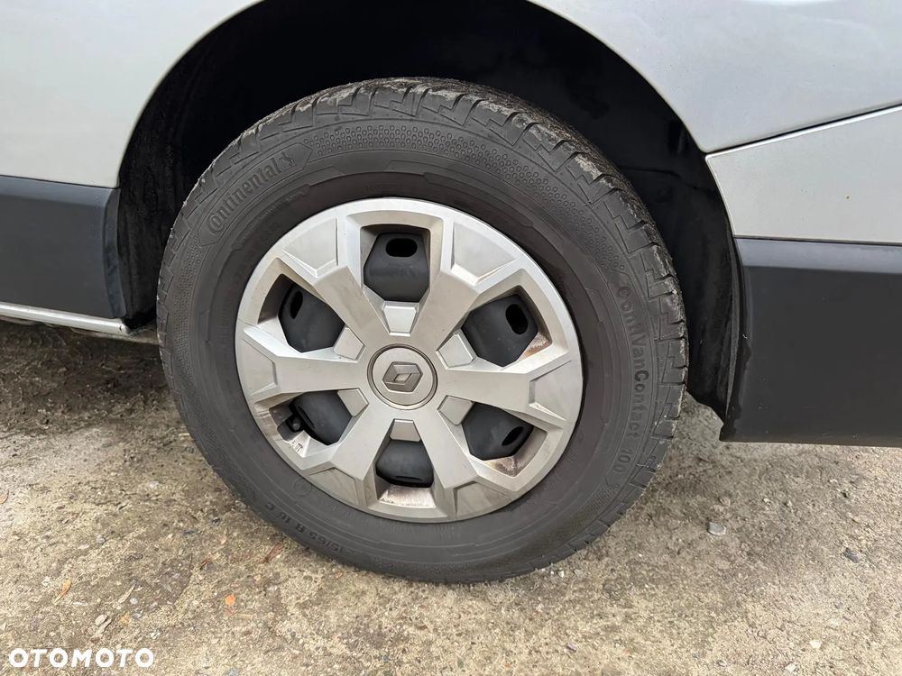 Renault Trafic 2.0 L2H1 HD Extra (bryg.) - 32