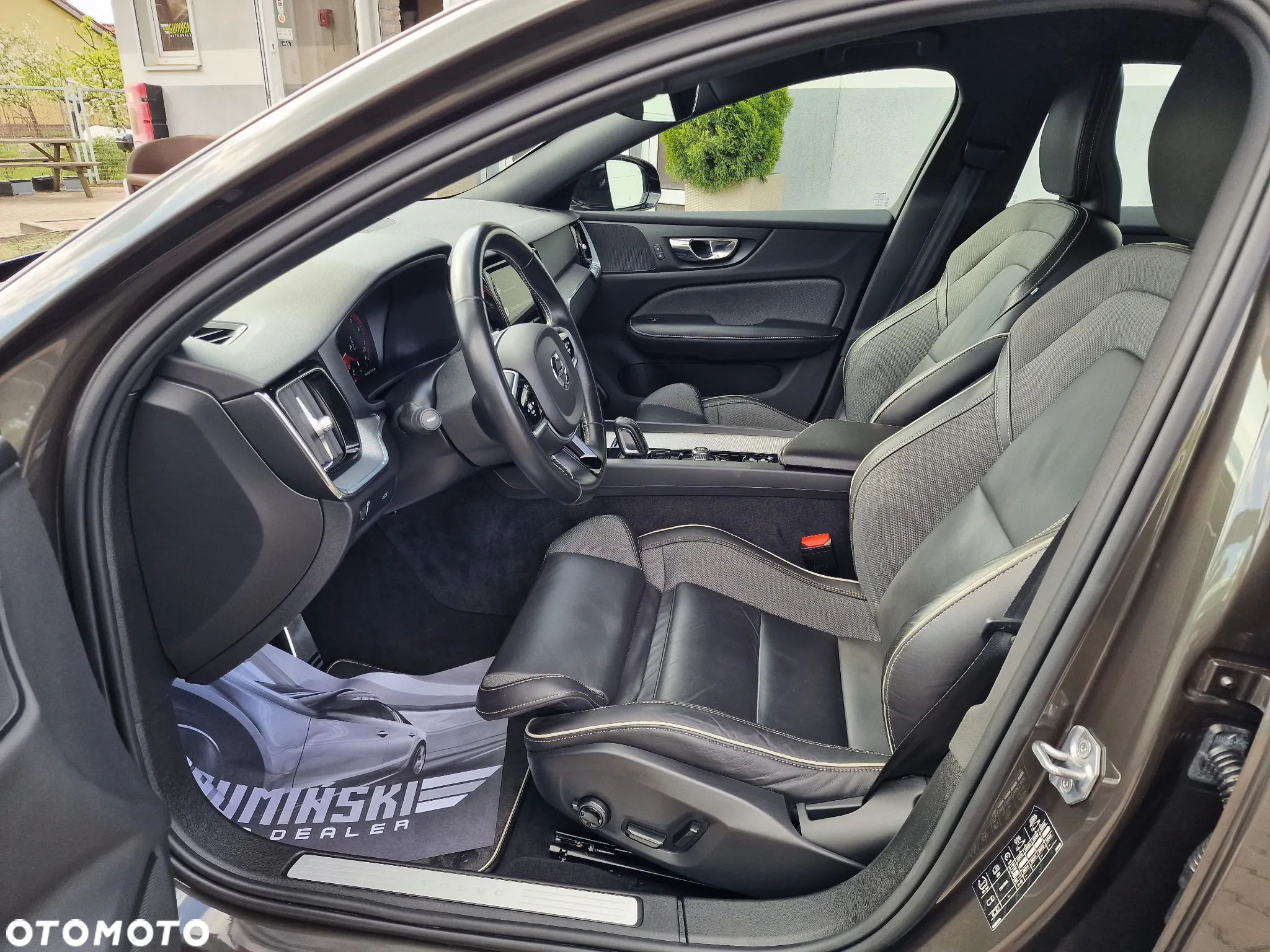 Volvo S60 - 18