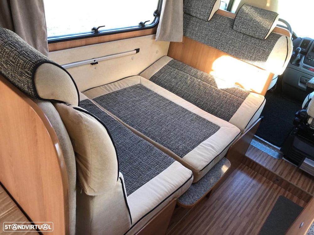 Dethleffs Advantage T5841 6.4MT - 8