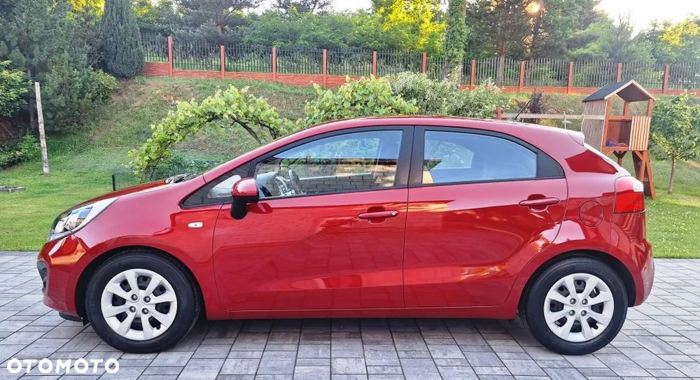 Kia Rio 1.2 Dream-Team Edition - 4