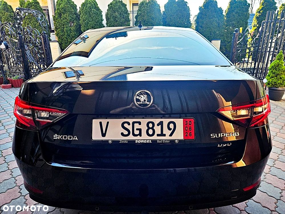 Skoda Superb 2.0 TDI DSG L&K - 6