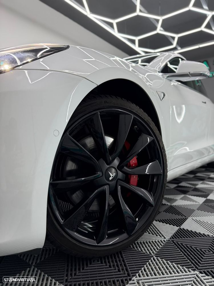 Tesla Model 3 2019 photo 4