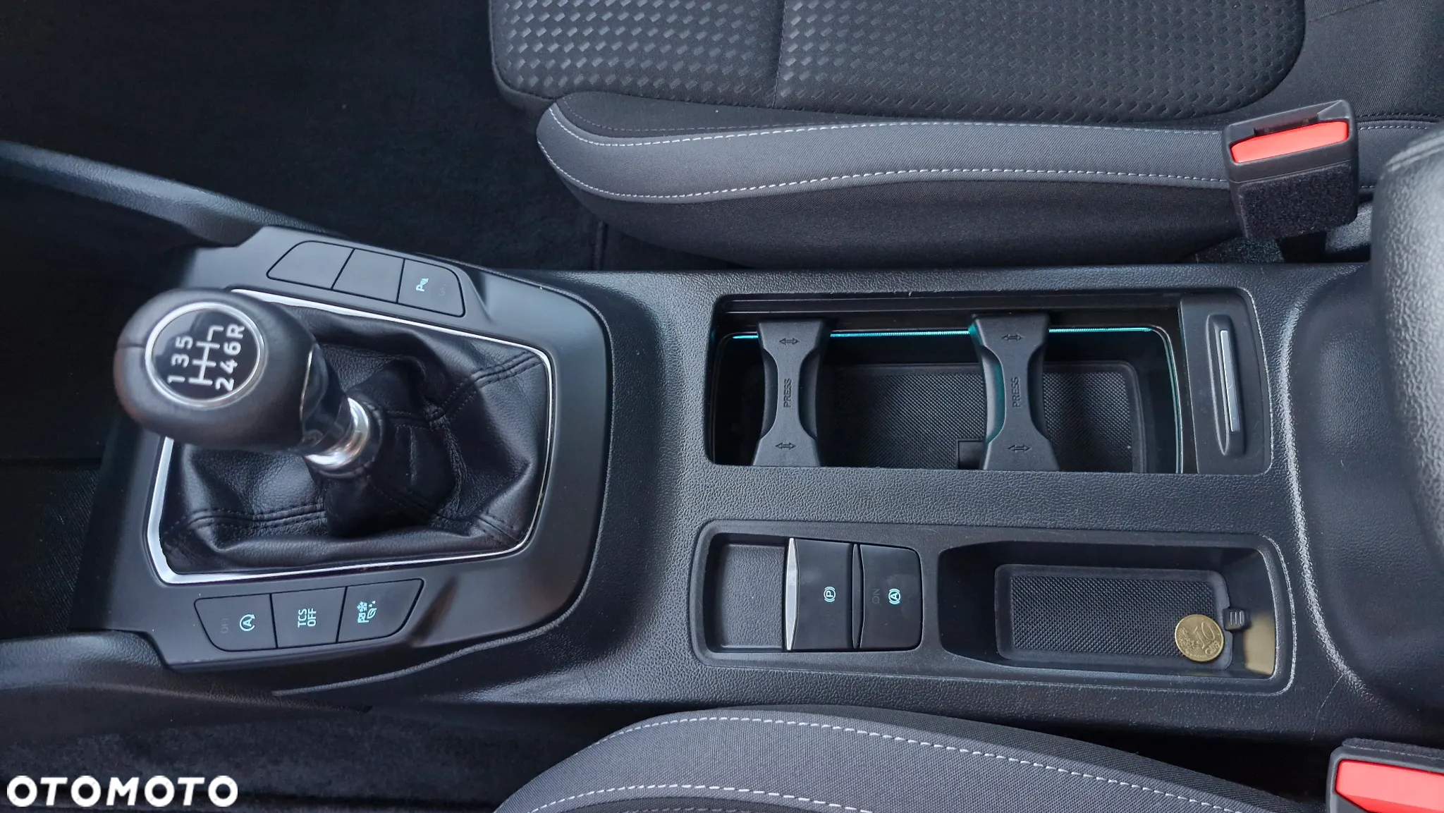 Ford Focus 1.0 EcoBoost Titanium X - 12