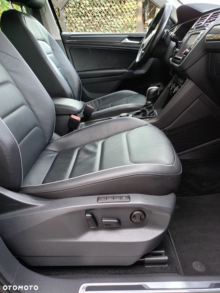 Volkswagen Tiguan 2.0 TDI SCR 4MOTION (BlueMotion Techn.) DSG Highline - 26