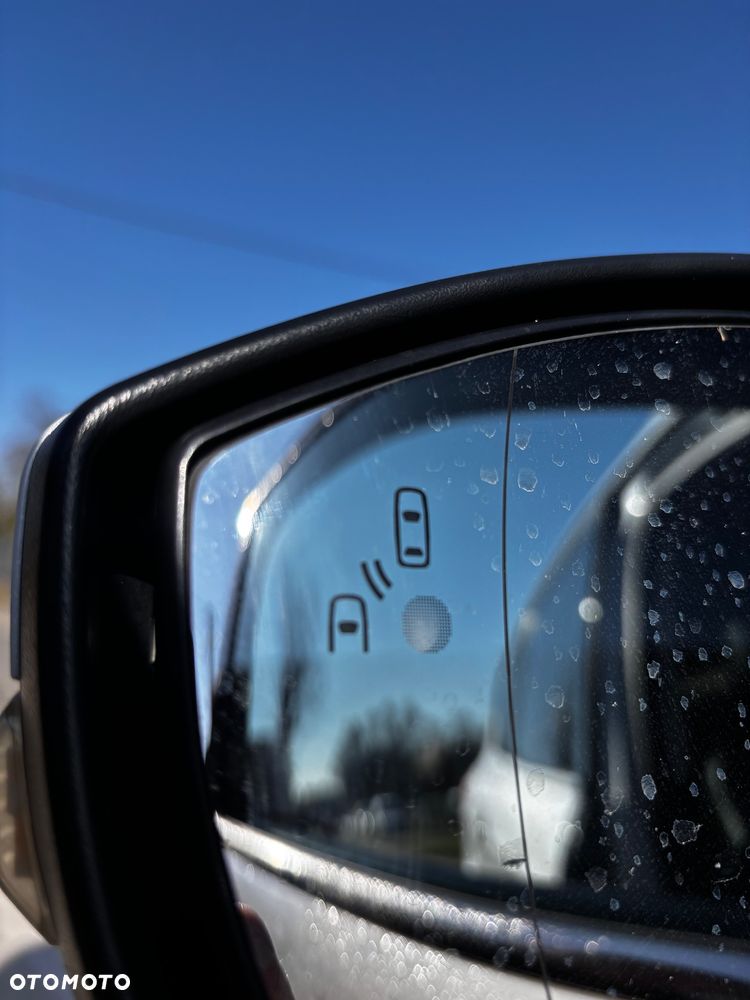 Ford Kuga 2.0 TDCi 4x4 Individual - 12