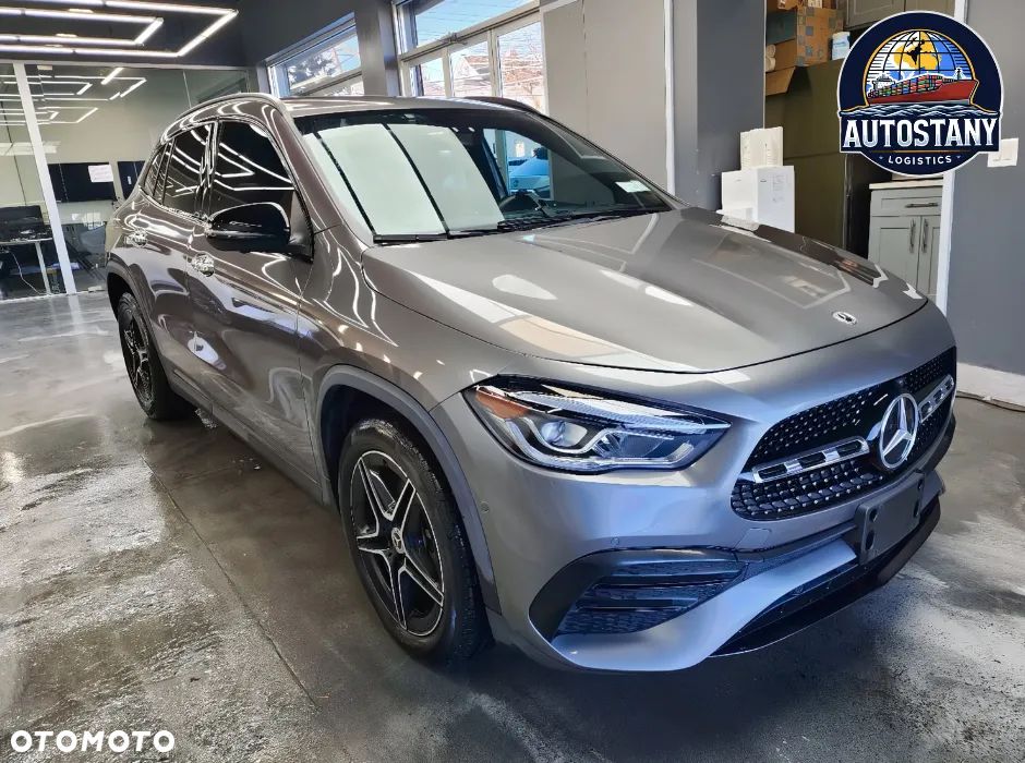 Mercedes-Benz GLA 250 8G-DCT AMG Line - 1