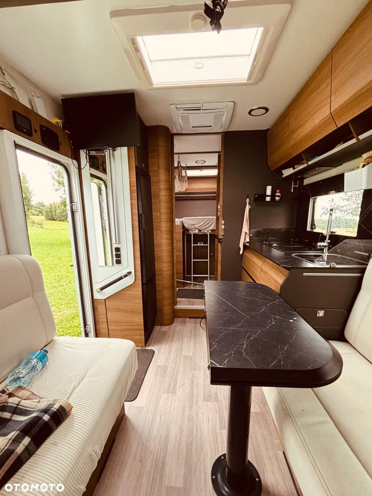 Benimar AMPHITRYON 967 - 9