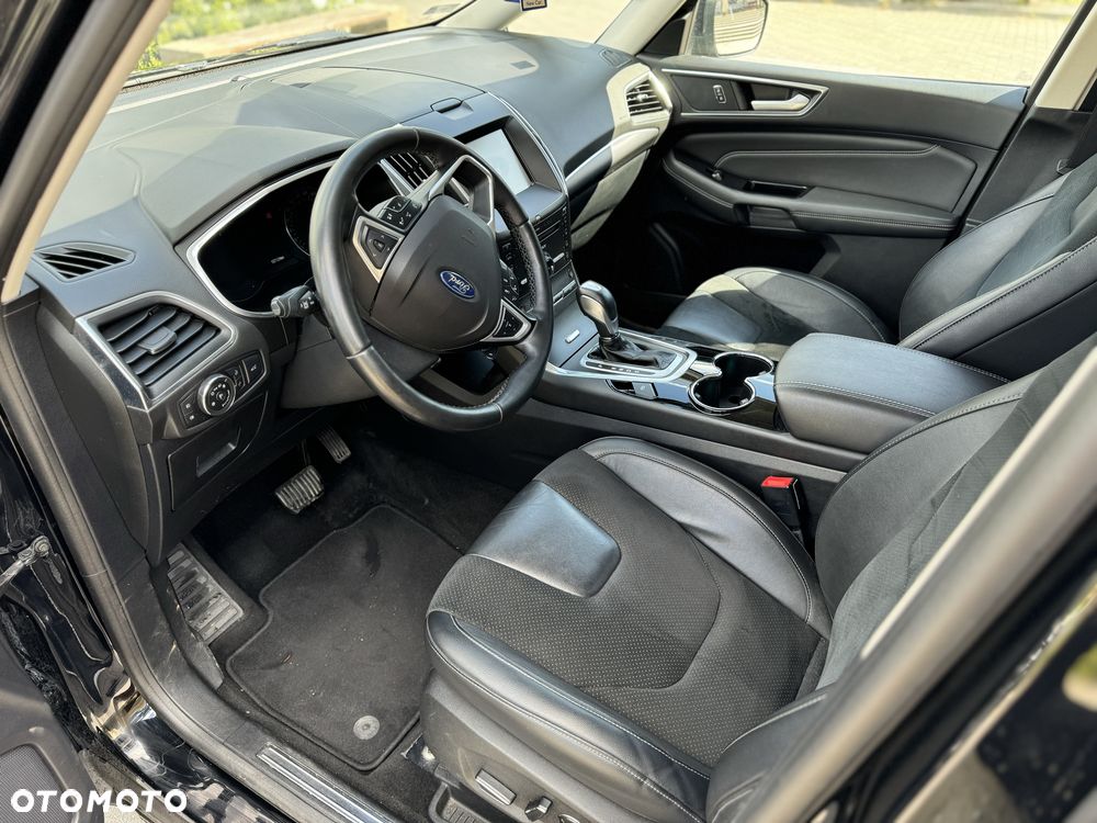 Ford Galaxy - 5