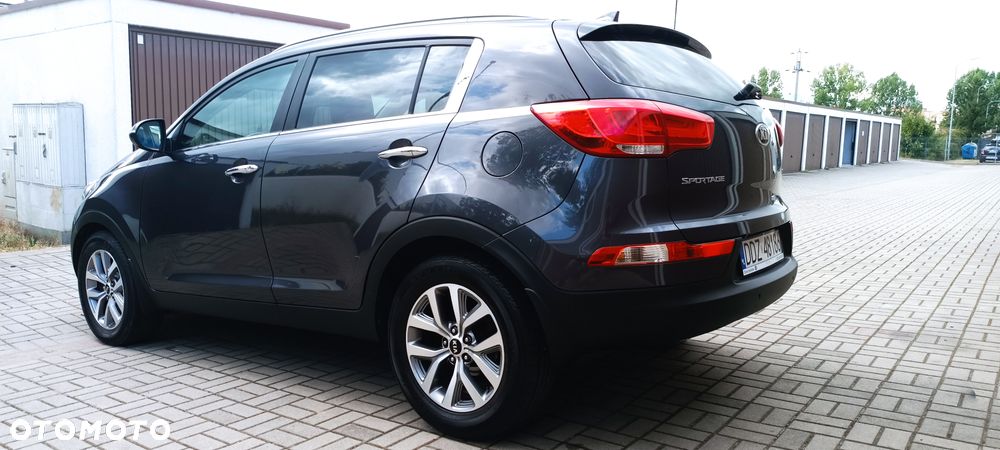Kia Sportage 1.7 CRDI XL 2WD - 8