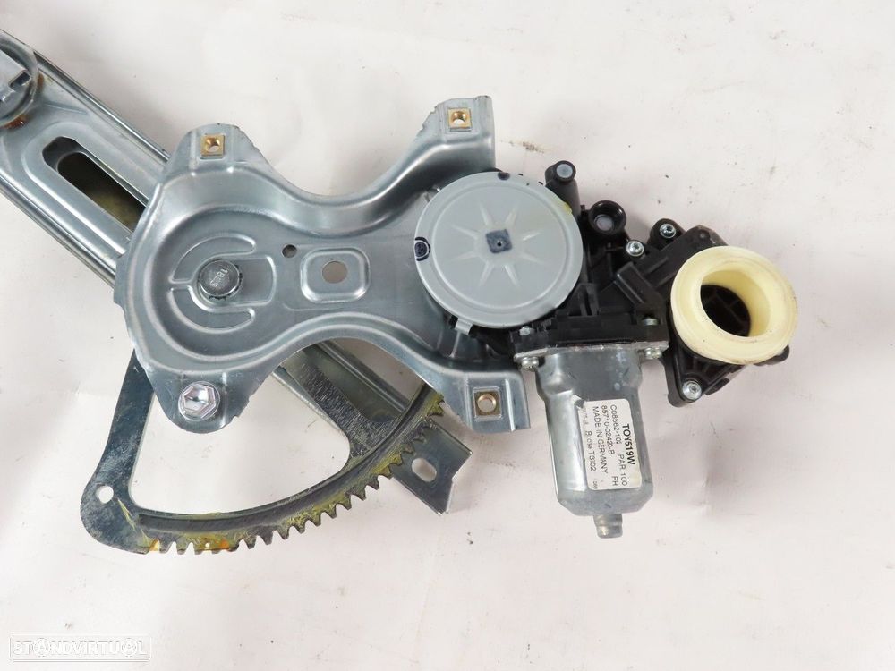 Elevador da Porta com Motor Direito/Frente Seminovo/ Original TOYOTA AURIS (_E18... - 2