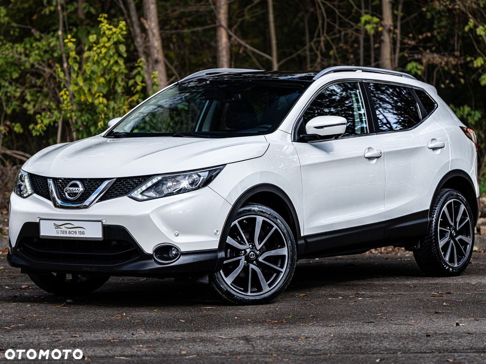 Nissan Qashqai 1.6 dCi TEKNA - 22