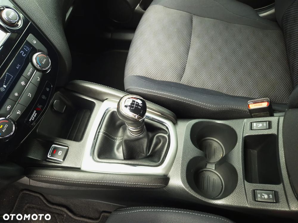 Nissan Qashqai - 18