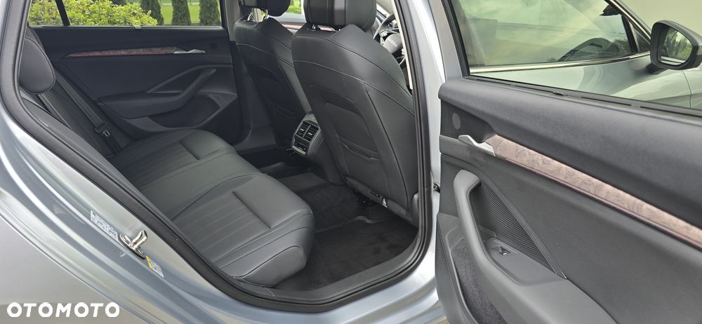 Skoda Superb 2.0 TDI SCR L&K DSG - 15