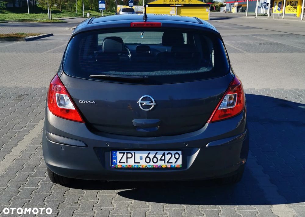 Opel Corsa 1.2 16V Energy - 3