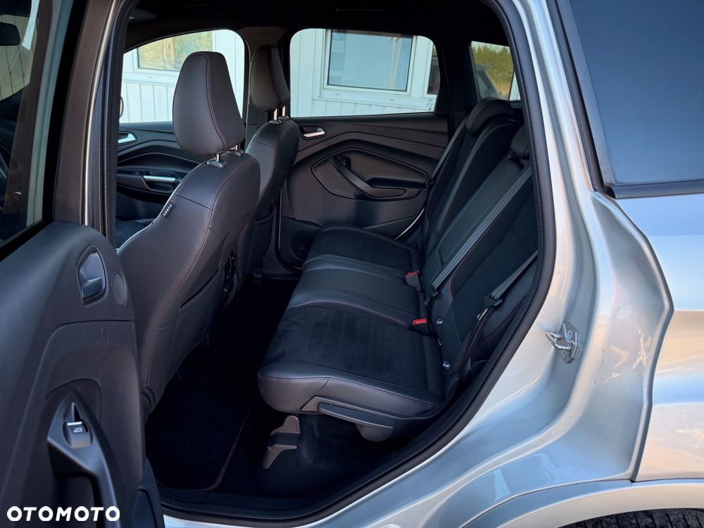 Ford Kuga 2.0 TDCi 4x4 ST-Line - 20