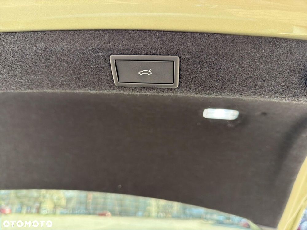 Skoda Superb 2.0 TSI Sportline DSG - 30