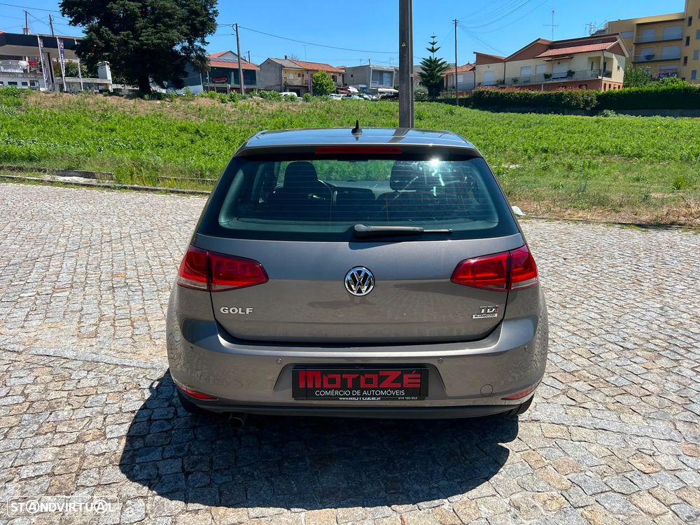VW Golf 1.6 TDi Confortline DSG - 4