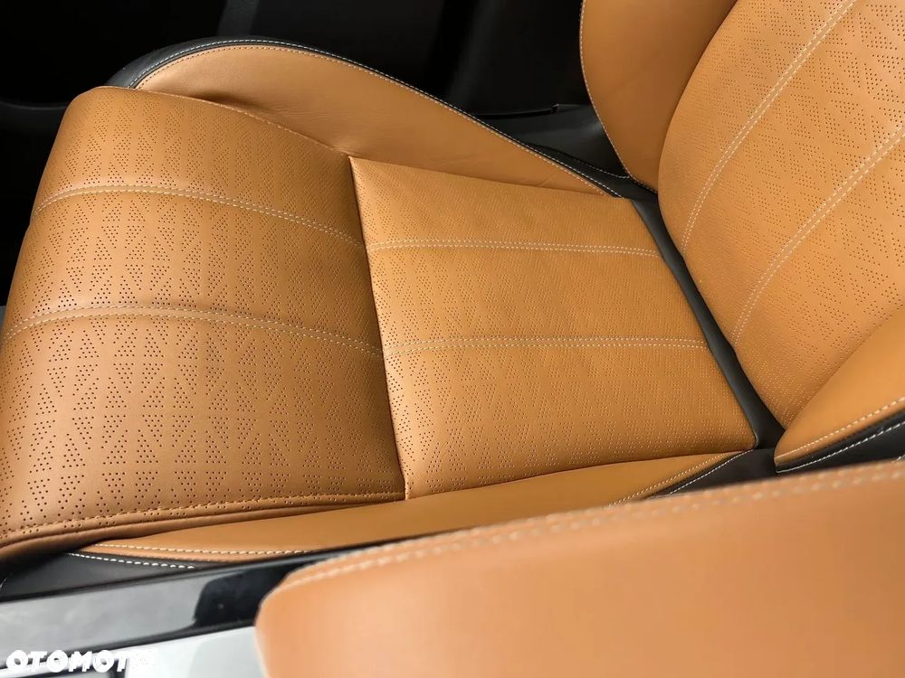 Land Rover Range Rover Velar - 30