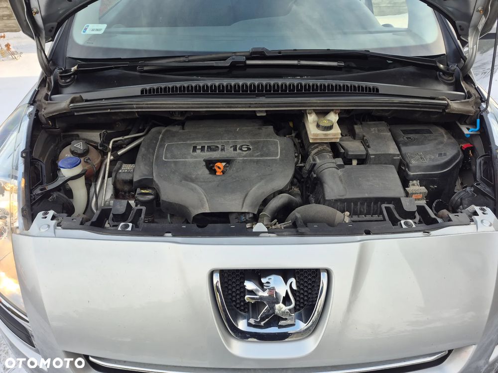 Peugeot 5008 HDI 150 Active - 9