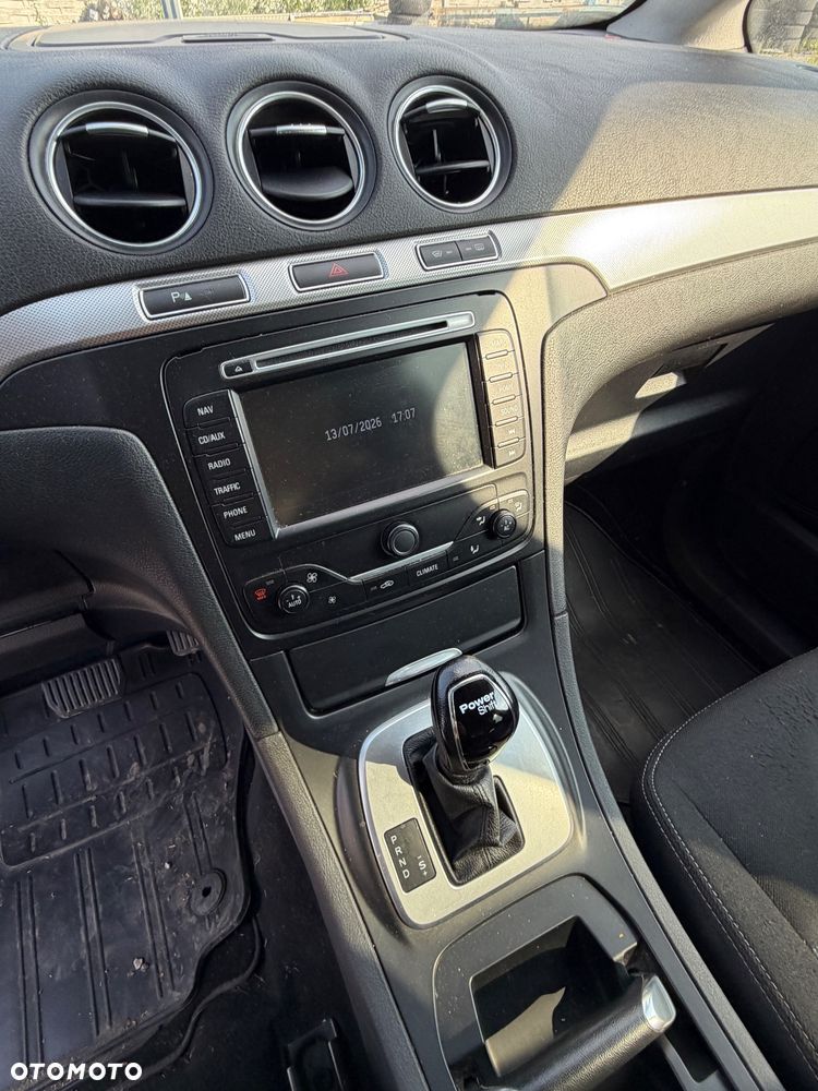 Ford Galaxy 2.0 TDCi DPF Business Edition - 6