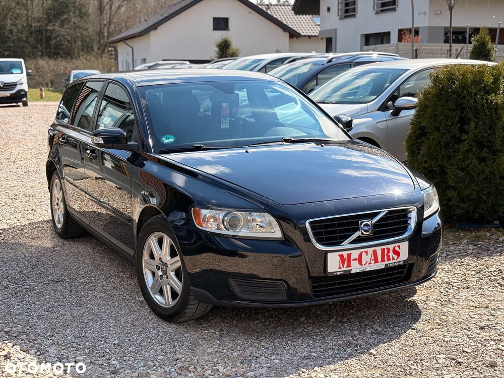 Volvo V50 - 2