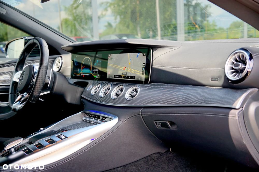 Mercedes-Benz AMG GT 53 4-Matic+ - 23