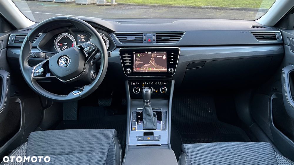 Skoda Superb 2.0 TDI SCR 4x4 Style DSG - 6