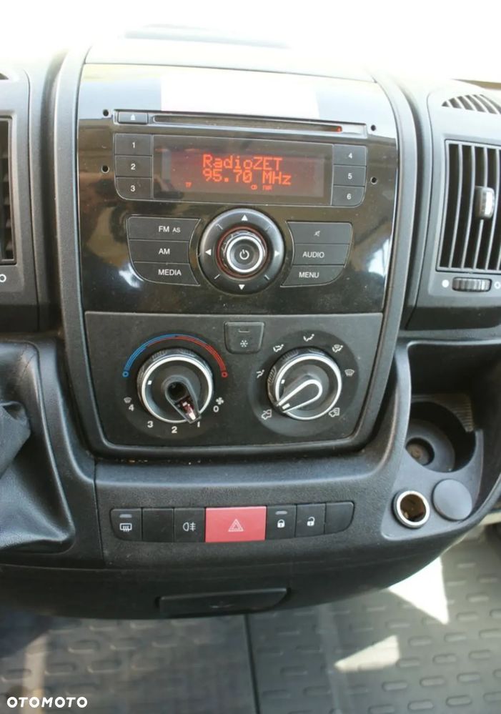 Peugeot BOXER - 12