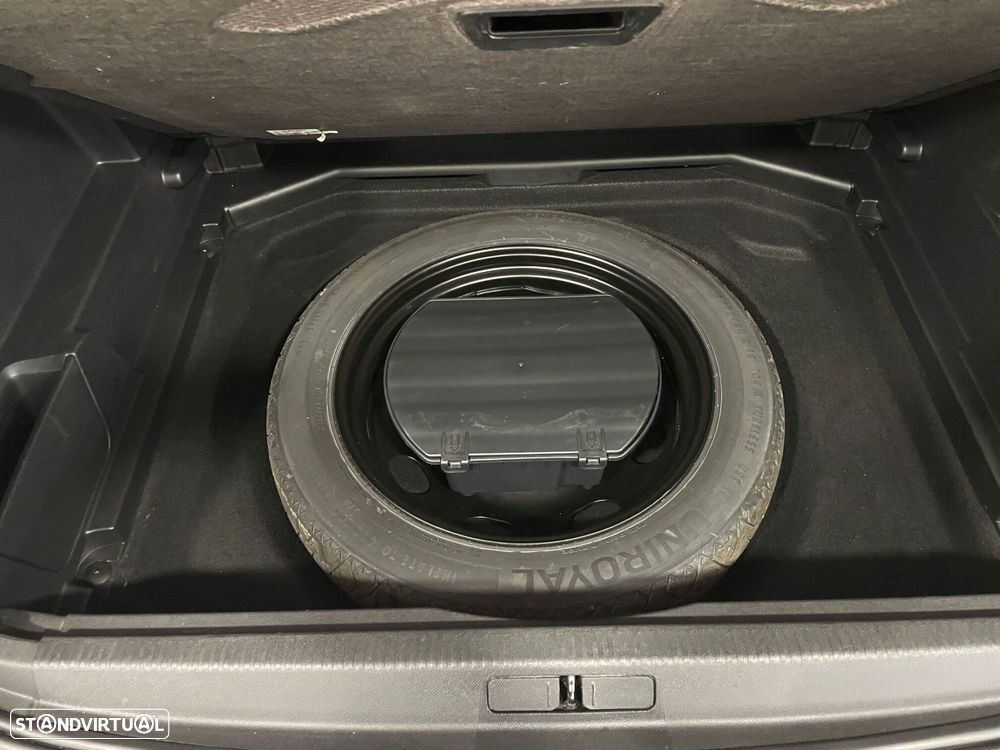 Peugeot 3008 1.2 PureTech Allure EAT8 - 60