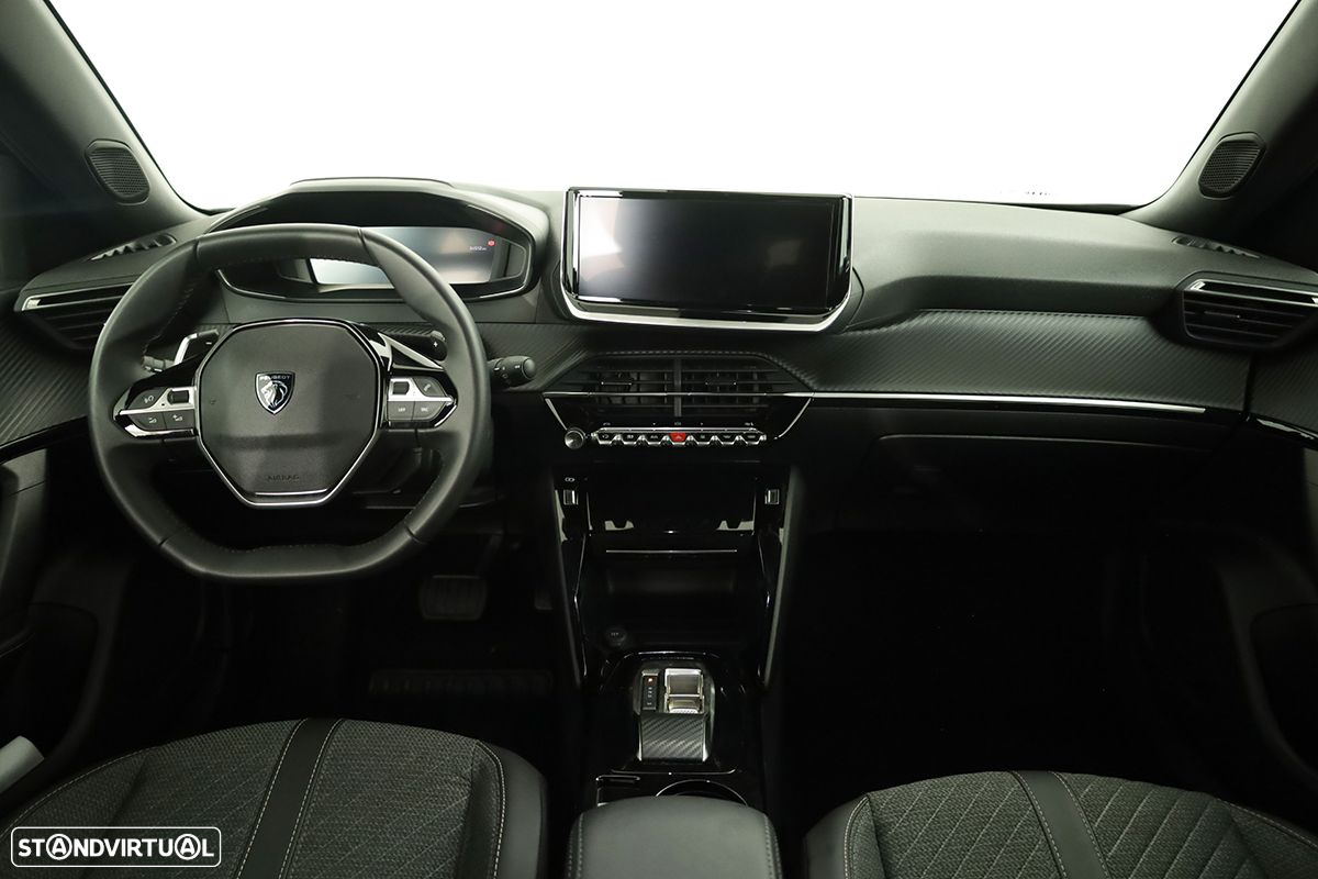 Peugeot 2008 1.2 PureTech Allure EAT8 - 8