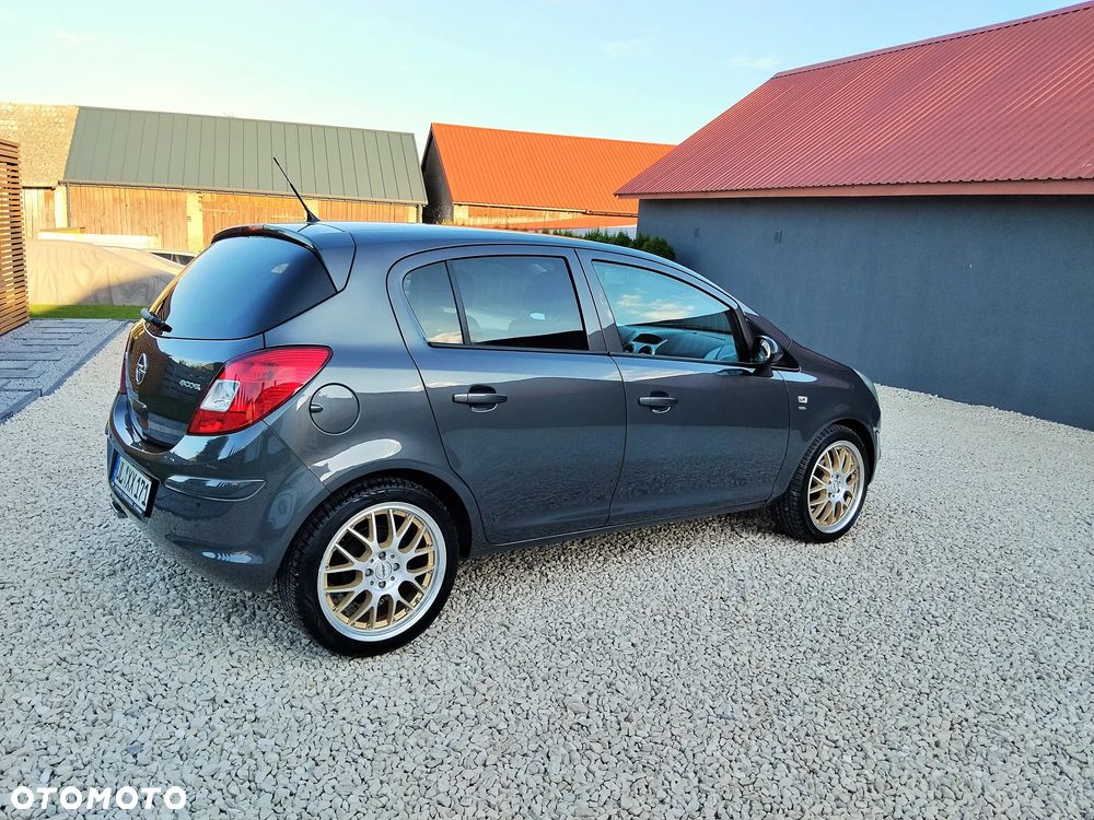Opel Corsa - 31