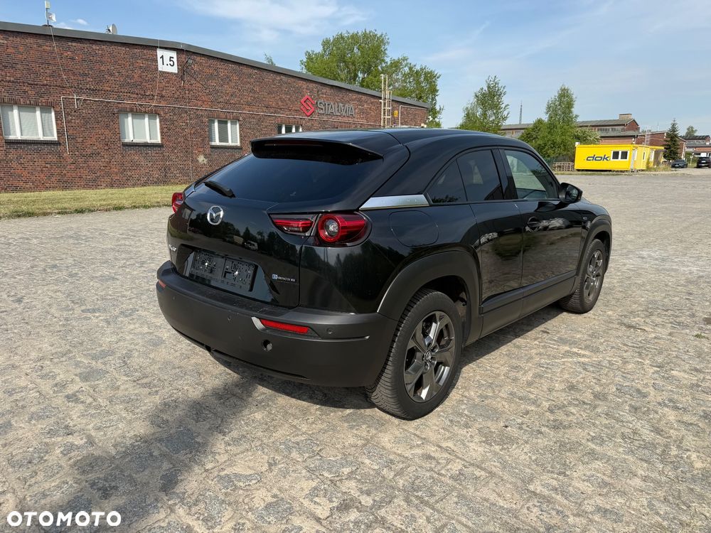 Mazda MX-30 - 8