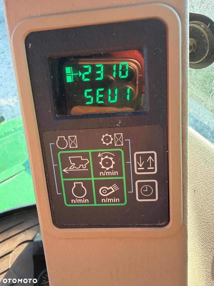 John Deere 2256 - 18
