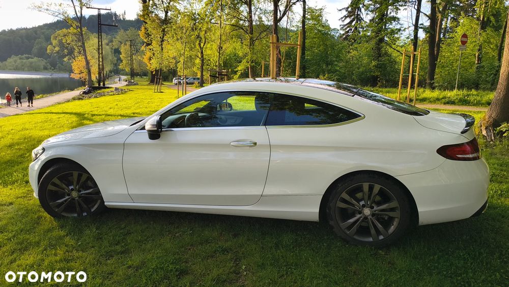 Mercedes-Benz Klasa C 300 7G-TRONIC AMG Line - 15