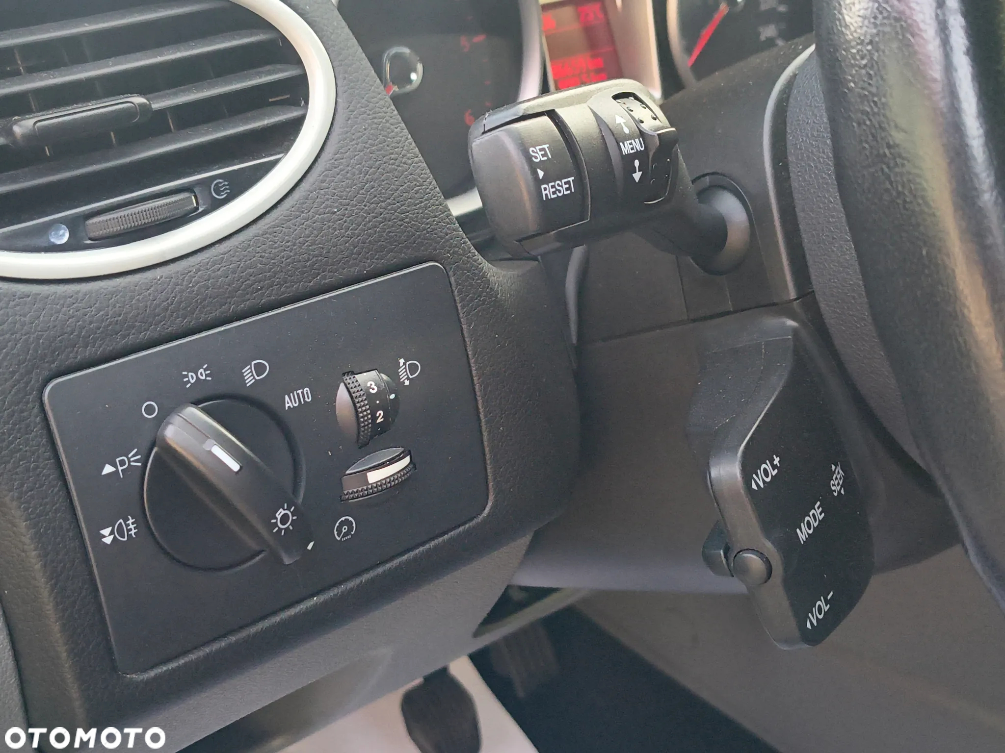 Ford Focus - 16