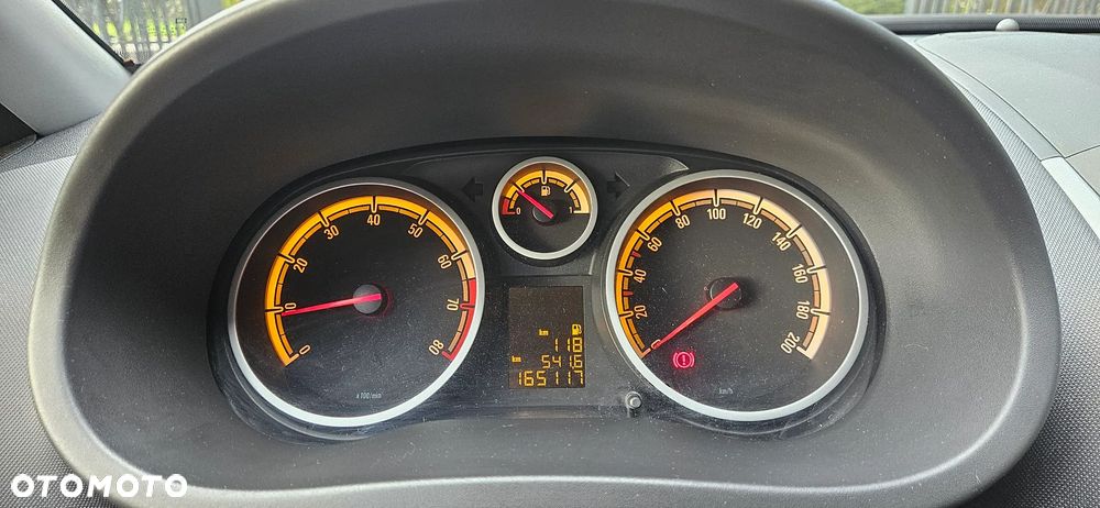 Opel Corsa 1.4 16V 150 Jahre - 22