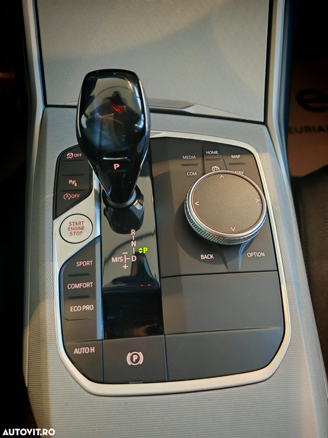 BMW Seria 3 318i AT - 38