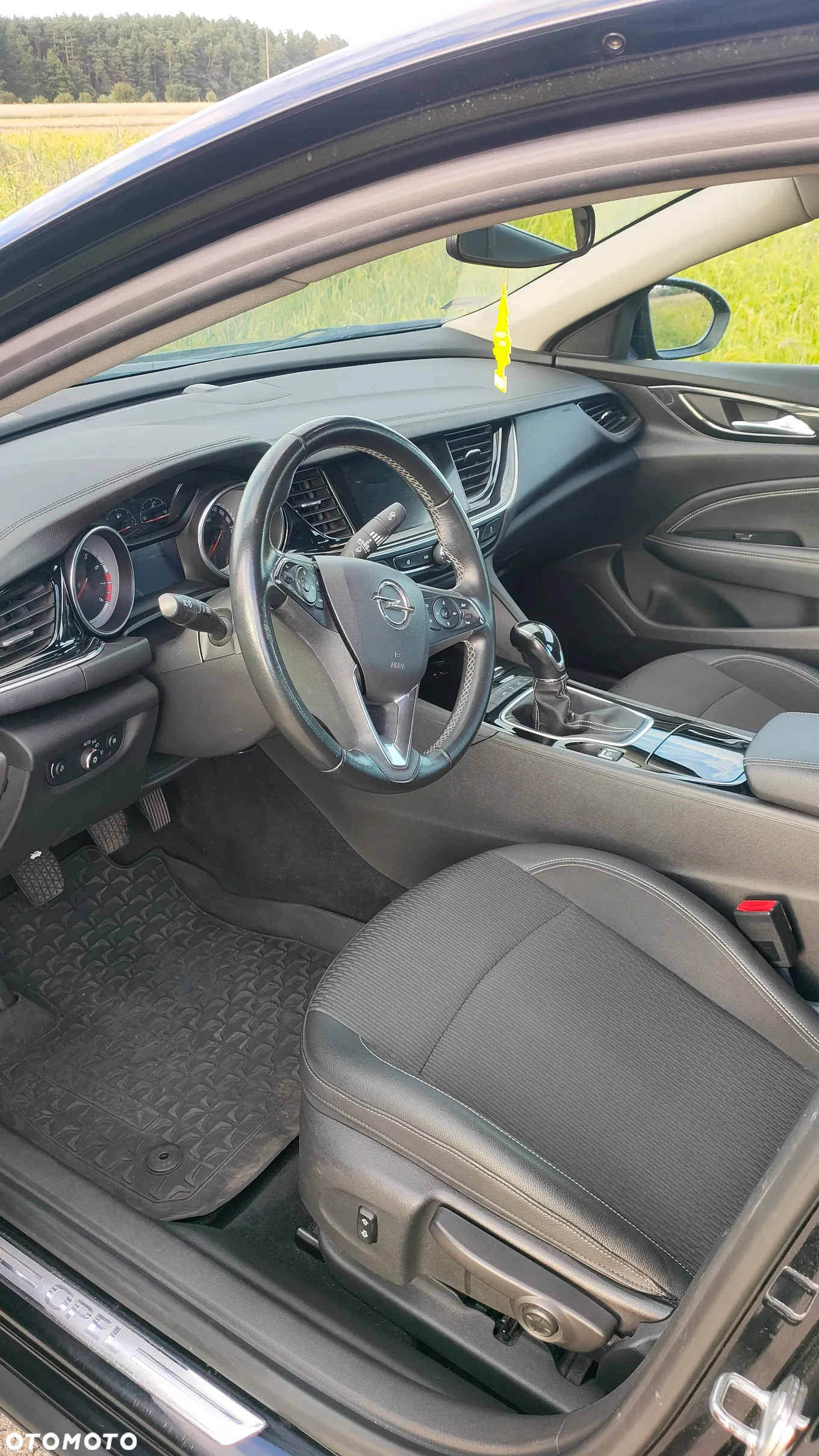 Opel Insignia 1.5 T Exclusive S&S - 18