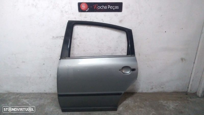 Porta Trás Esq Volkswagen Passat (3B3) - 1