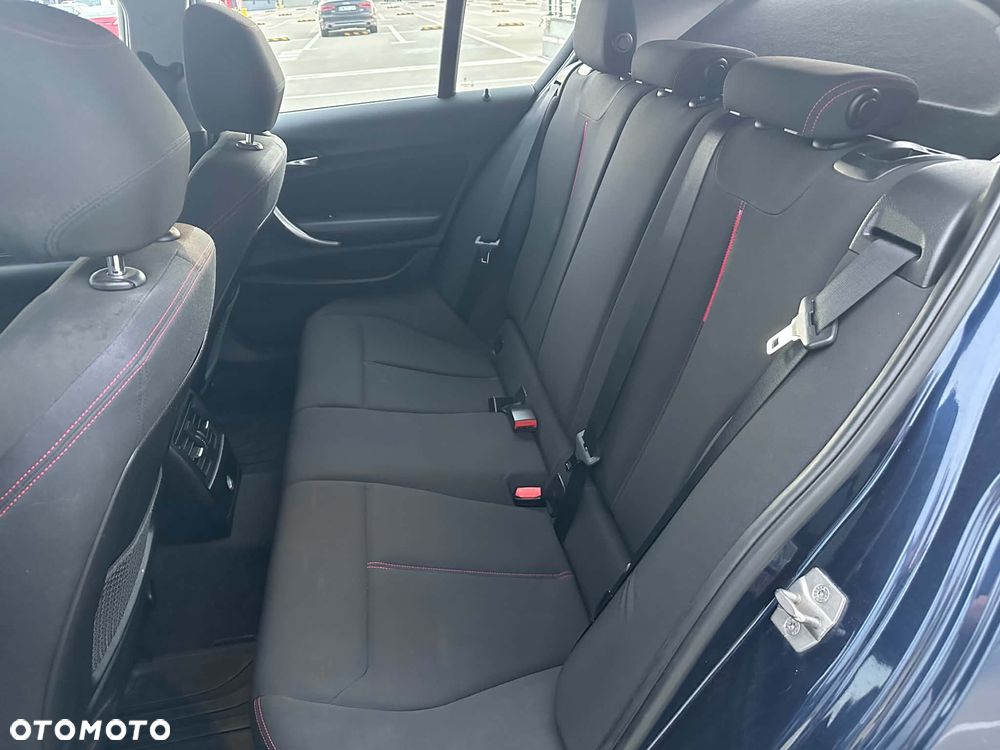 BMW Seria 1 118i Sport Line - 16