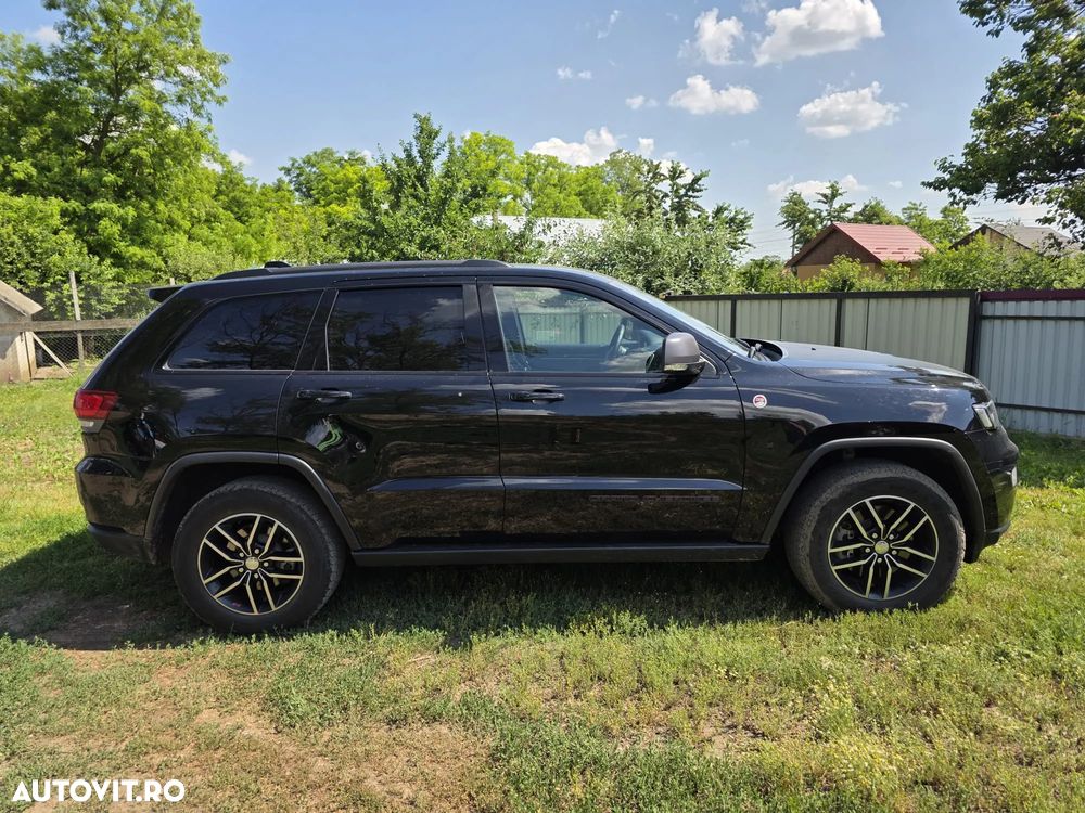 Jeep Grand Cherokee 3.0 TD AT Trailhawk - 25