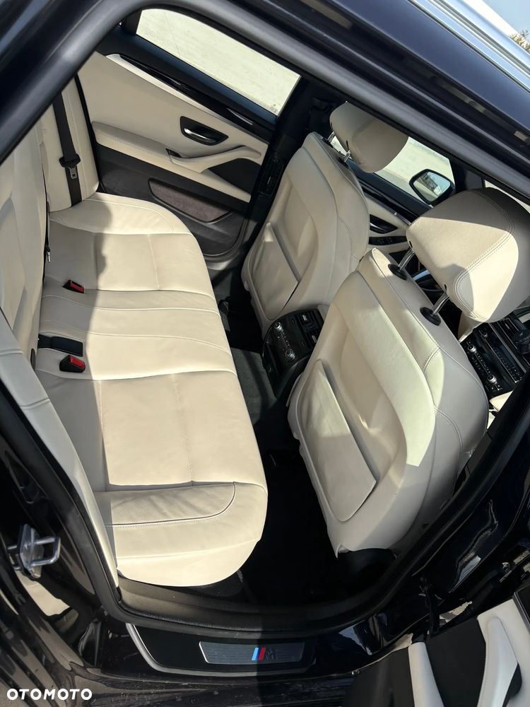 BMW Seria 5 530d xDrive Sport-Aut Modern Line - 9