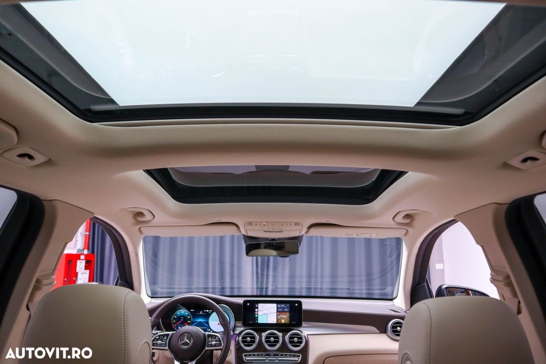 Mercedes-Benz GLC 300 de 4Matic 9G-TRONIC AMG Line Plus - 7