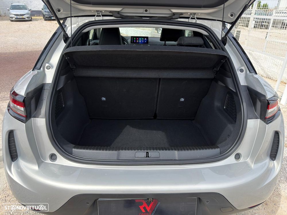 DS DS3 PureTech 130 Aut. PERFORMANCE LINE + - 32