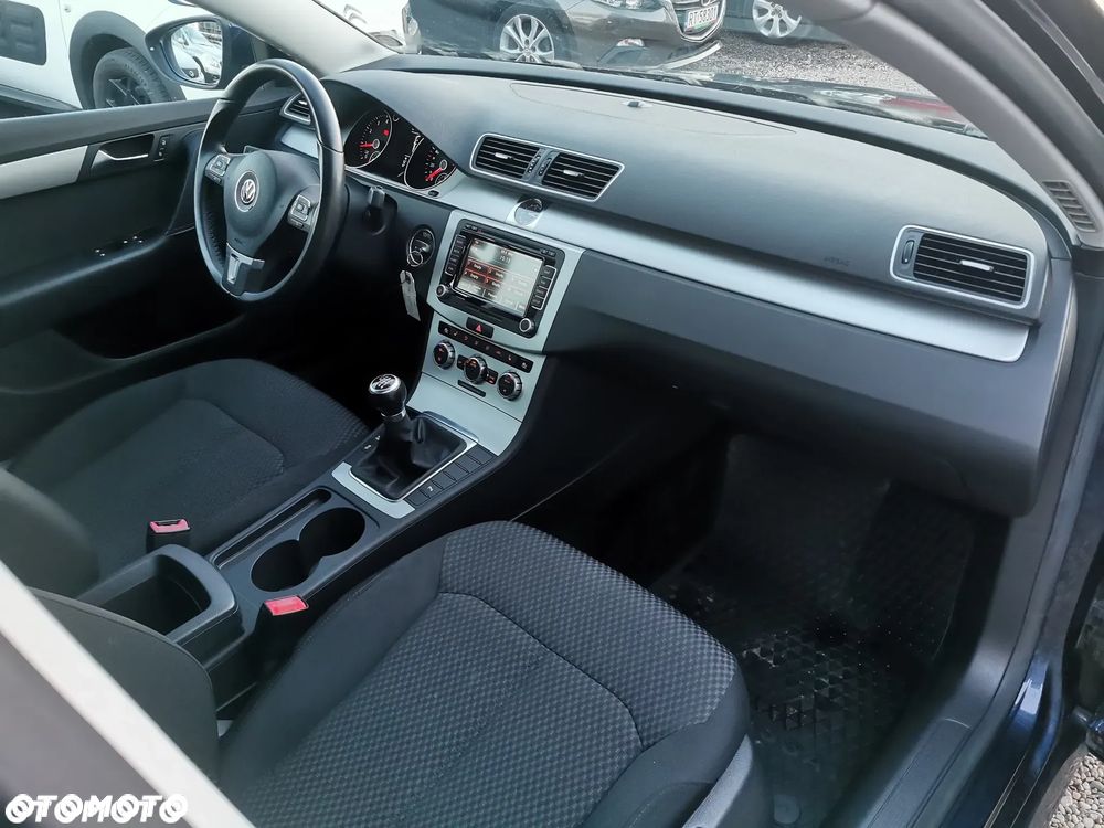 Volkswagen Passat Variant - 14