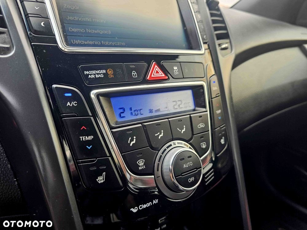 Hyundai i30 1.6 T GDI Turbo - 25