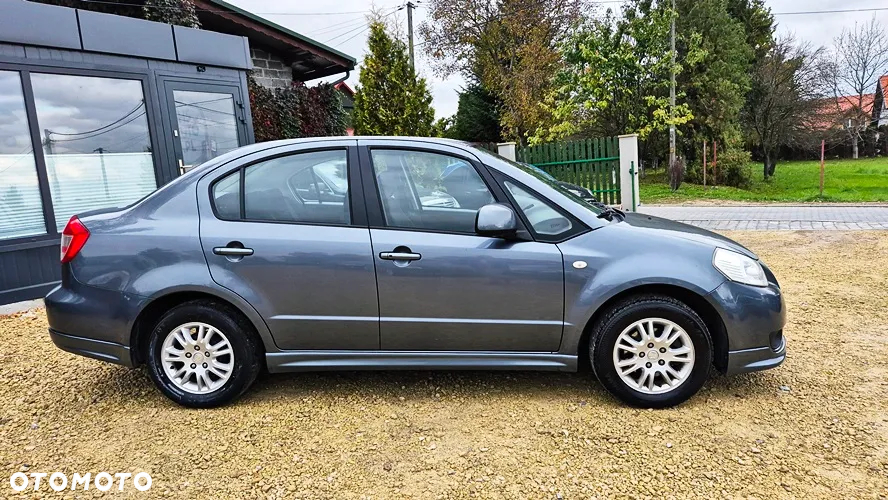 Suzuki SX4 1.6 GS/Premium - 9
