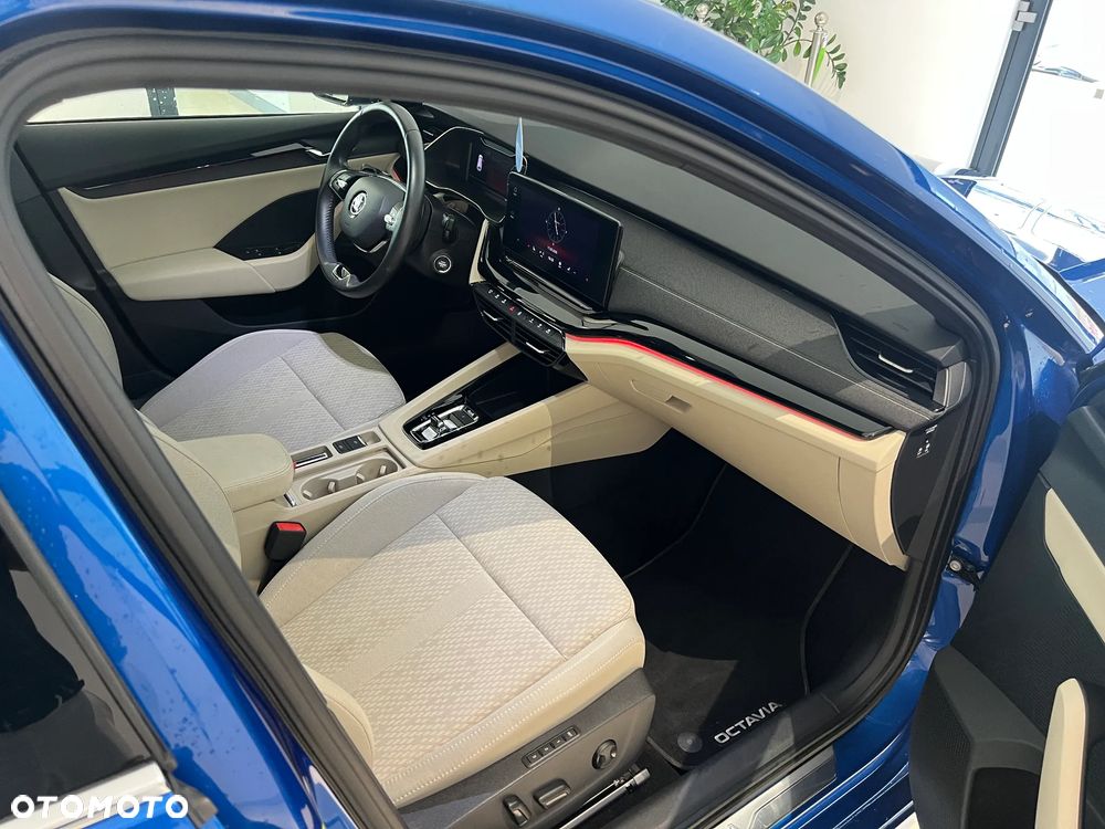 Skoda Octavia 2.0 TSI 4x4 Style DSG - 10