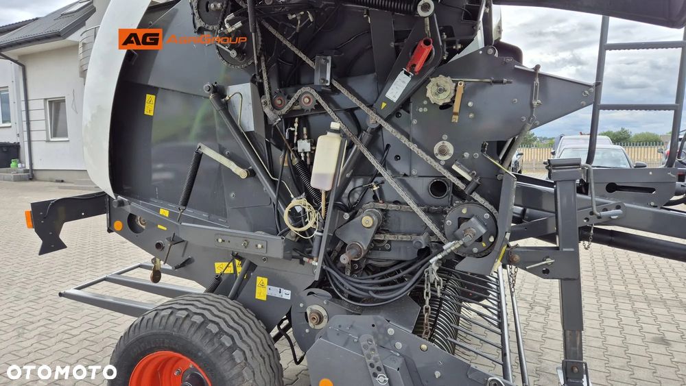 Claas VARIANT 360 RF - 8